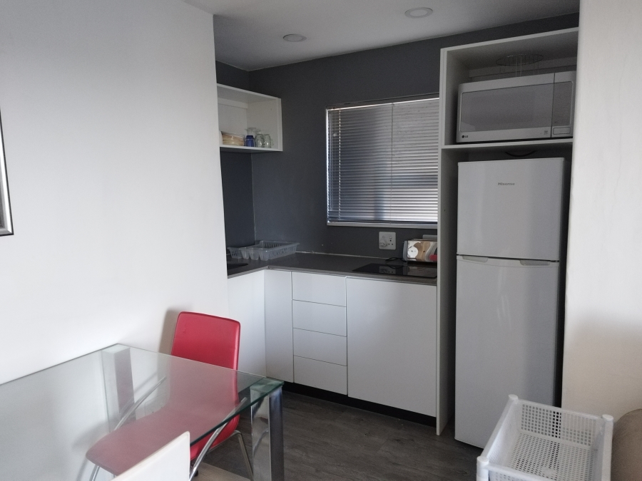 1 Bedroom Property for Sale in Villa Diamante Western Cape